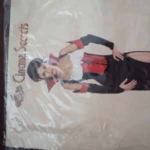 CINEMA SECRETS COUNTESS CARMELLA